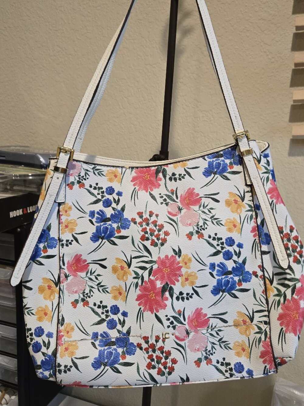 Liz Claiborne Large Tote with Vibrant Floral Pattern